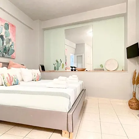 Apartment Cute 1br Apt With Balcony In The Heart Of The *