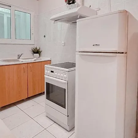 Apartment Cute 1br Apt With Balcony In The Heart Of The